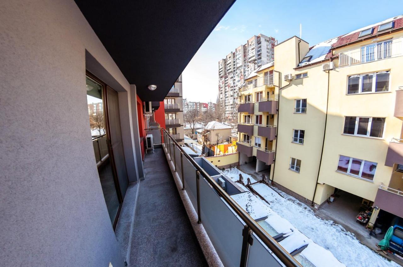 Bright 1Bdr Apartment With A Balcony 索菲亞 外观 照片